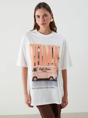 Lc Waikiki Yeni Sezon Bisiklet Yaka Roma Baskılı Oversize Kadın Tişört