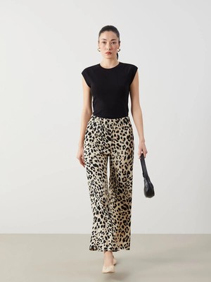 Lc Waikiki Yeni Sezon Beli Lastikli Leopar Desenli Kadın Pantolon