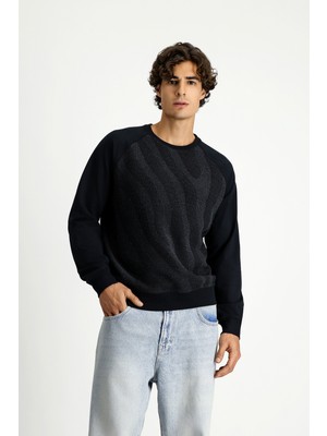 Kiğılı Bisiklet Yaka Regular Fit Desenli Pamuklu Sweatshirt