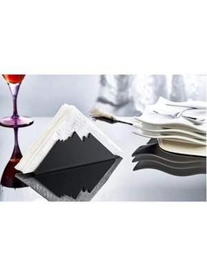 İsmiyle Al Dekoratif Everest Dağı Görünümlü Plastik Lüks Peçetelik