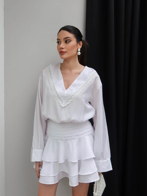 Esra Helvacı Dantel Şerit Fırfırlı Mini Şortlu Elbise