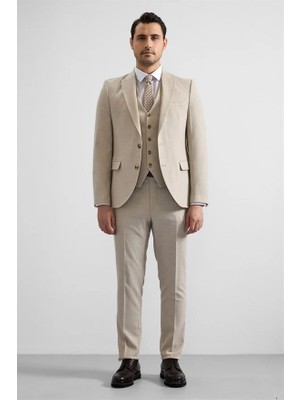Süvari Bej Slim Fit Sivri Yaka 6 Drop Yelekli Takım Elbise Erkekler İçin Şık Seçim