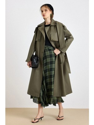 Olcay Pelerin ve Atkı Detaylı Su İtici Özellikli Trençkot HAKİ 6830