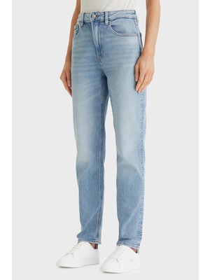 Calvin Klein Pamuklu Regular Fit Normal Bel Jeans LV047F670G1XS Bayan Kot Pantolon LV047F670G 1xs