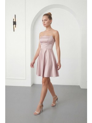 Lafaba Kadın Pudra Dar Kalıp Straplez Yaka Saten Mini Mezuniyet Abiye Elbise
