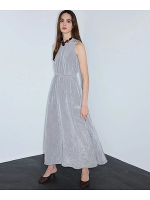 İpekyol Kırışık Efektli Midi Elbise IS1260002390005