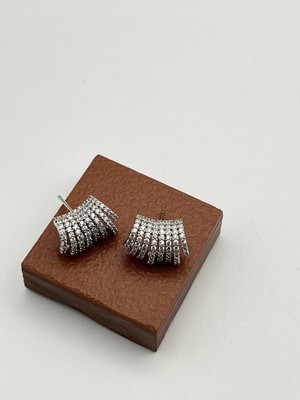 Badiva.co Çoklu Görünümlü Taşlı Suyolu Küpe Silver