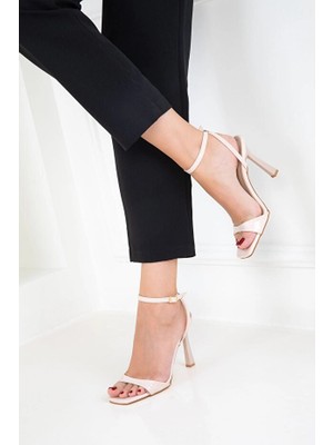 LTG Nova Jo Bej Rugan Topuklu Bilekten Kemerli Ayakkabı