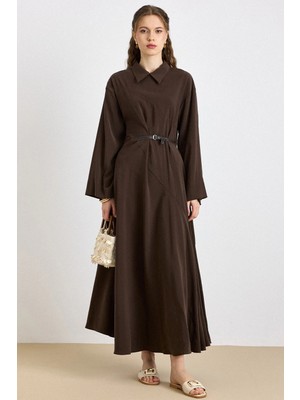 Olcay Kemer Aksesuarlı Premium Kumaş Kloş Elbise Kahve 9423-E