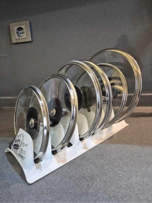 Mikasso 8 Bölmeli Tencere Kapak Düzenleyici-Dayanıklı ve Pratik Mutfak Organizeri 29 x 8 cm Plastik 13 x 28