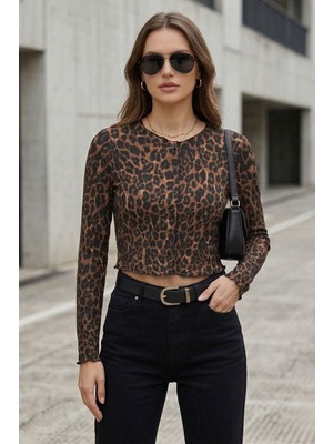 Lupinn Kadın Leopar Desenli Crop Bluz Düğmeli Uzun Kollu Fit Yumuşak Dokulu Bluz - Kadın Bluz