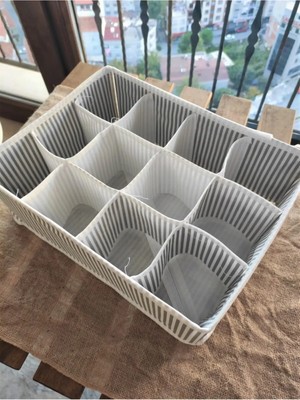 Mikasso Pratik Bez Çekmecee Içi Düzenleyici Çorap Takı Şal Çorap 12 Bölmeli (Mw) Plastik Pembe