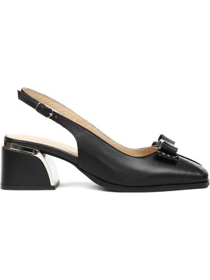 Celal Gültekin Kadın Siyah Kalın Topuklu Kroko Deri Ayakkabı