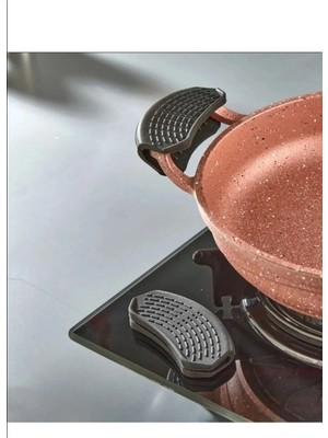 Mikasso 2 Adet Silikon Tencere Tava Tutacağı Yanmaz Yapışmaz Tutamaç Set 9 x 4 cm Siyah Silikon Çok Renkli