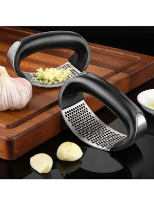 Mikasso Paslanmaz Çelik Saplı Sarımsak Ezici Tutma Kollu Sarımsak Rendesi Silikon Siyah