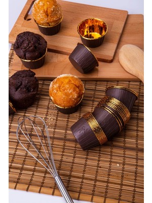 Mikasso Kahverengi Parlak Karton 25'li Kek Kalıbı Kenarı Gold Kaplama Fırında Dağılmayan 6.5x4 cm Muffin Kağ