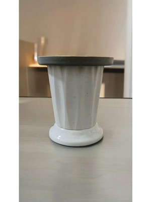 Mikasso 4 Adet 10 cm Plastik Kanepe Baza Ayak Dolap Robot Süpürge Koltuk Ayağı Beyaz Beyaz