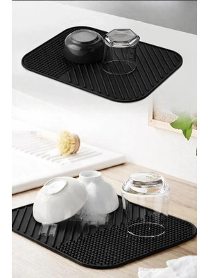 Mikasso Silikon Bulaşıklık Kurutma Matı – Kaymaz, Isıya Dayanıklı, Siyah Tezgâh Üstü Kurulama Matı Silikon Ç