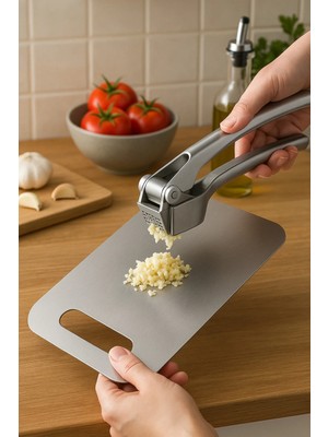 Mikasso Paslanmaz Çelik Mutfak Kesme-Doğrama Tahtası 15*23 cm () Çelik Gri