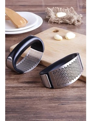 Mikasso Pratik Sarımsak Ezici - Kolay Kullanımlı Sarımsak Rendeleyici, Paslanmaz Çelik, Mutfak Aksesuarı Bel