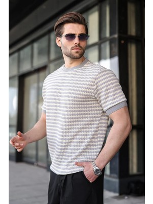 Madmext Boyalı Gri Jakarlı Bisiklet Yaka Erkek Tişört E7181