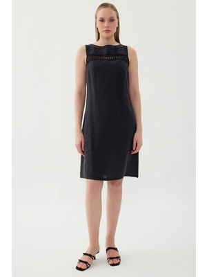 Vitrin Sıfır Kol Güpürlü Elbise