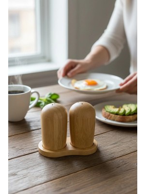 Mikasso Doğal Bambu Tuzluk Biberlik Seti – Standlı (8 Cm) Ahşap Beyaz