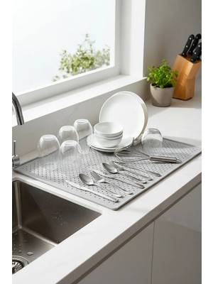 Mikasso Gri Silikon Bulaşık Kurutma Matı 28,5 x 45 cm – Kaymaz, Su Tutucu, Tezgah Üstü Pratik Bulaşıklık Sil