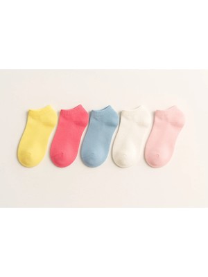 Solde 🧦 5’li Rengarenk Pamuk Patik Çorap – Çocuklarınızın Her Kombinine Uyum Sağlar, Kaymaz!