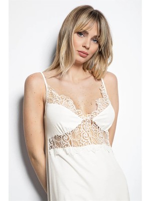 Aria's Closet Dekolteli Brode Dantelli Askılı Gecelik