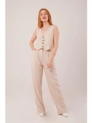 Hiccup Kadın Janes V Yaka Düğmeli Yelek ve Geniş Paçalı Pantolon Takımı Bej Doğal