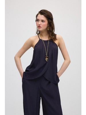 Gusto Askılı Anvelop Kesim Viskon Bluz - Lacivert