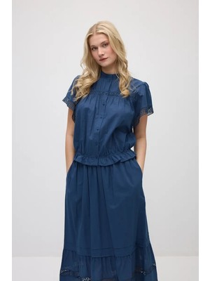 Gusto Dantel Detaylı Koton Bluz - Lacivert