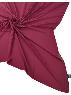 Mim Eşarp ve Şal Enba Dubai Düz Renk Büyük Boy Eşarp 120X120 cm