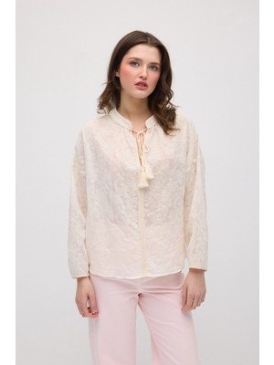 Gusto Püskül Detaylı Pamuk Dantel Bluz - Ekru