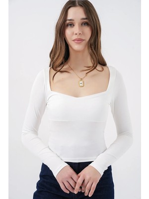 Hiccup Kadın Bdart Kalp Yaka Uzun Kollu Vücuda Oturan Bluz Beyaz
