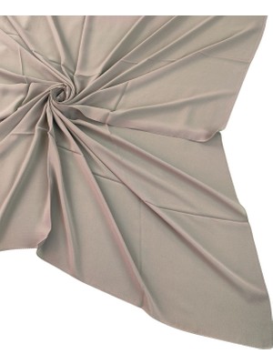 Mim Eşarp ve Şal Enba Dubai Düz Renk Büyük Boy Eşarp 120X120 cm