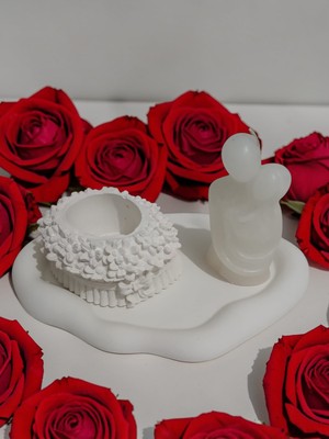 Doğal (Romantik): El Emeği Dekoratif Anne-Bebek/çift Figürlü Mum ve Çiçekli Obje Seti