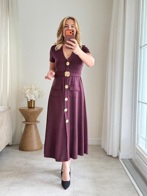 Qimya Butik Buketli Kadın Sabit Likralı Kemerli Iri Sarı Düğme ve Cep Detaylı V Yaka Kıs Kollu Uzun Elbise