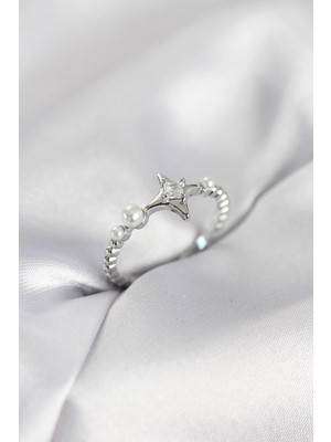 Marsilyan Minimal Kutup Yıldızı Model Zirkon Taşlı Gümüş Renk Kadın Yüzük - TJ-BYK4126