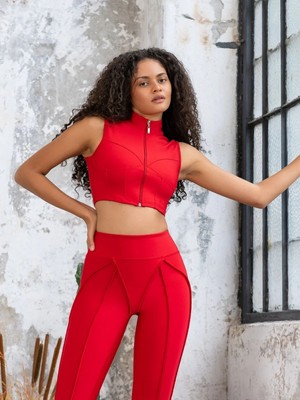 Lismina Kırmızı Dikiş Modelli Sculpt Line Spor Büstiyer ( Sporcu Sütyeni )