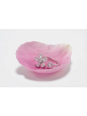 Flora | 925 Ayar Gümüş Ayarlanabilir Zirkon Taşlı Çiçek Yüzük