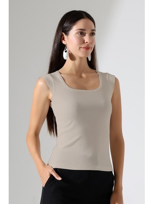 Şiir Leon Slim Fit U Yaka Ay Kollu Esnek Basic Kaşkorse Kadın Top & Bluz & Tshirt - Bej