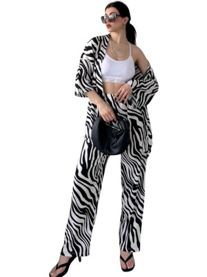 Tuba Toptaş Alt Üst Takım Kimono- Zebra  Desenli
