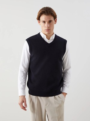 Lc Waikiki Yeni Sezon Standart Kalıp V Yaka Erkek Triko Süveter