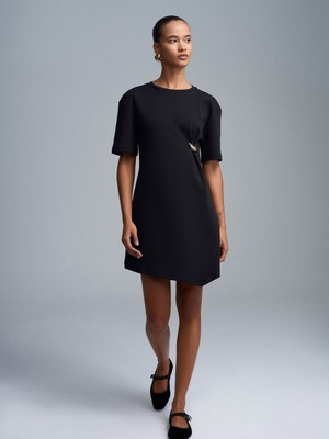 Dilvin 91573 Aksesuar Detaylı Mini Elbise-Siyah