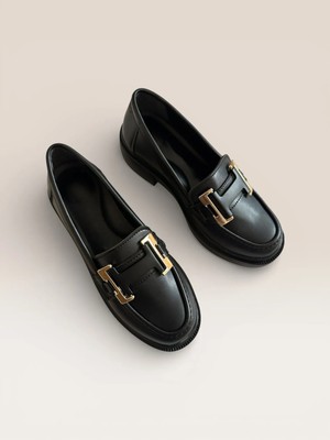 Noliva Kadın Siyah Cilt Tokalı Loafer Günlük Makosen Ofis Ayakkabısı