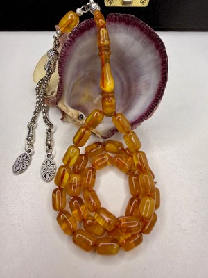 İskenderun Tesbih Dinlenmiş Hamur Renk Almaya Başlamış Sistemden Bozma Sıkma Kehribar Tesbih