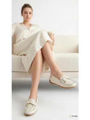 Mammamia Kadın Hakiki Deri Bağcıksız Ortopedik Yazlık Ayakkabı M27YA/3830