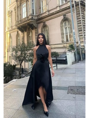 MBK Fashion Yüksek Yaka Yırtmaçlı Uzun Abiye Elbise